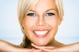 https://www.okyanusdent.com/wp-content/uploads/2023/08/estetik-gulus-1.png